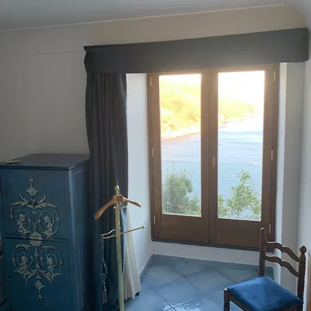 Giuliana's View Гостевой дом 3*
